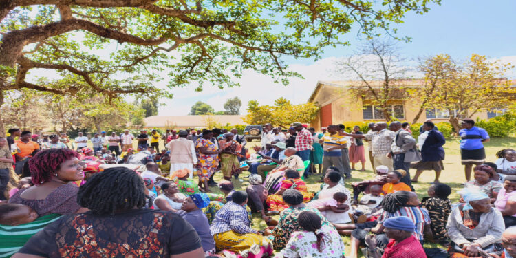 Kapchorwa Market Vendors Receive Government Support After Devastating Fire